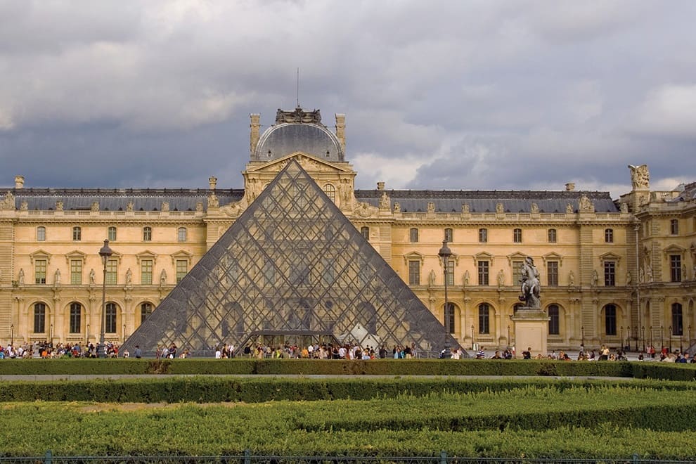 louvre