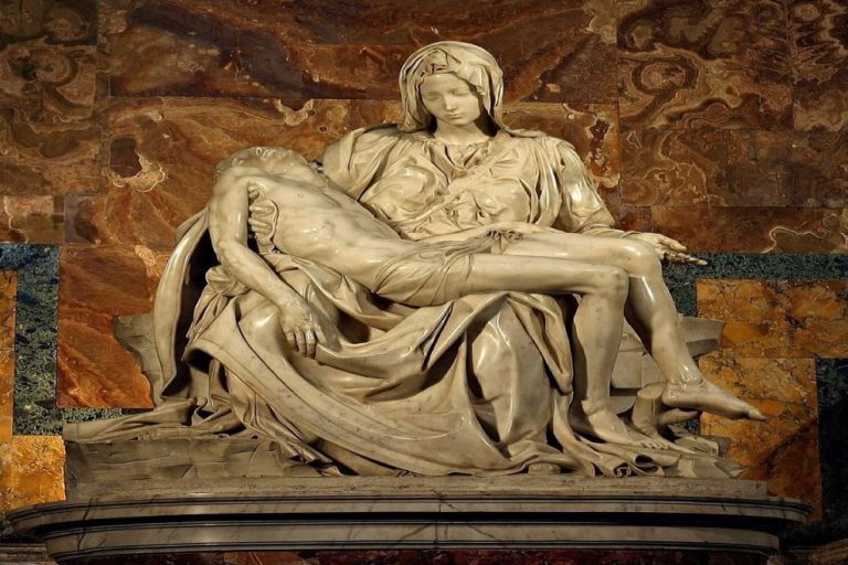 San Pietro: tutti i segreti dell'antica Basilica tra storia, arte e
